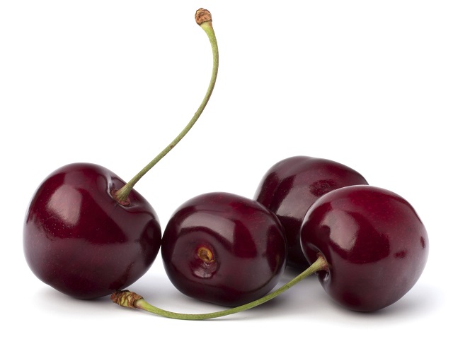 Cires-pomi-fructiferi-pepiniera-Dumbrava-dark-sweet-cherries-scaled